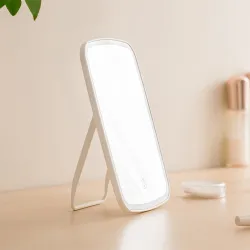İşıqlı Sensorlu Güzgü – Qatlanan LED Makiyaj Güzgüsü thumbnail